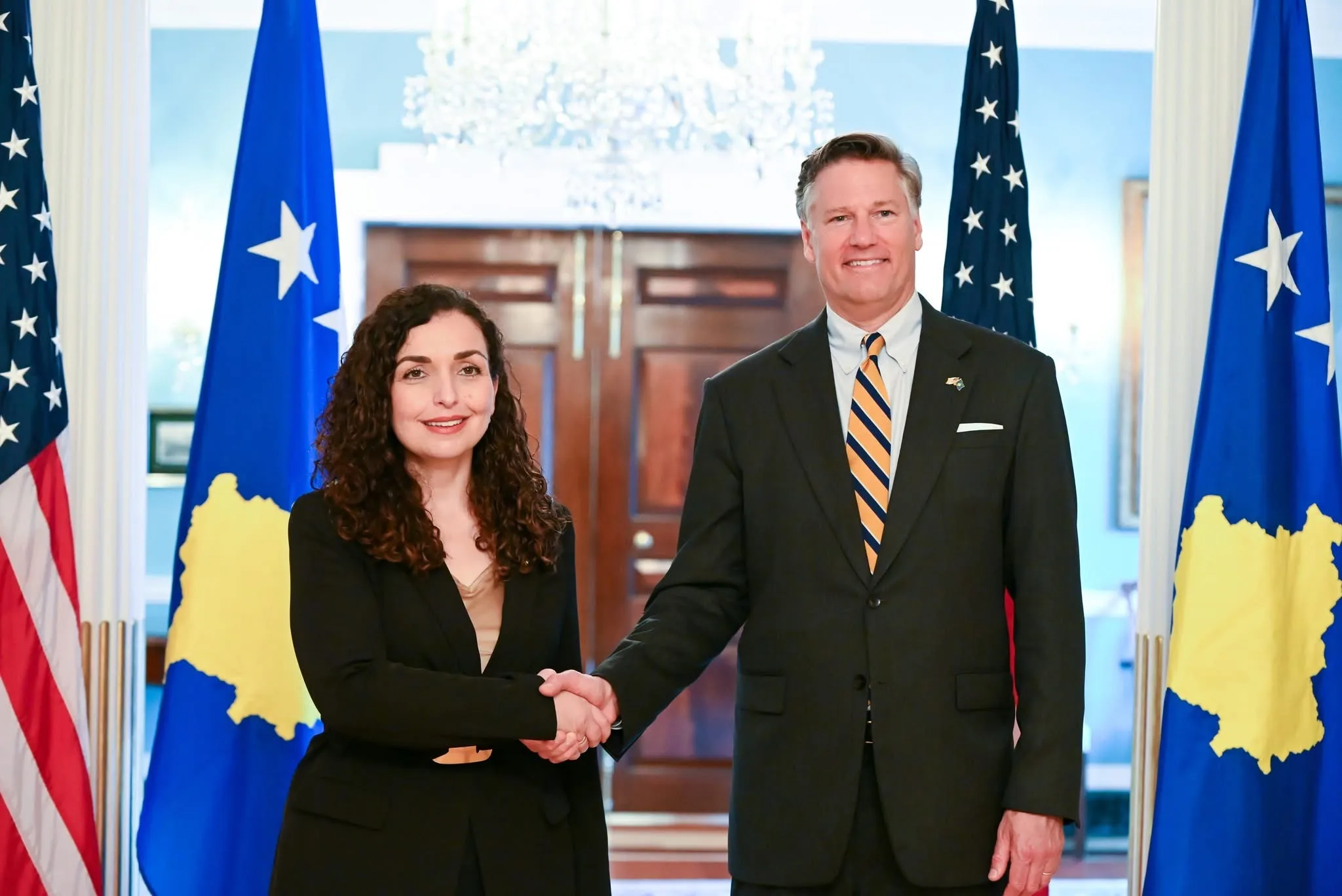 Osmani takon Landaunt: Bashkëpunimi SHBA-Kosovë në përputhje me vizionin e Trumpit