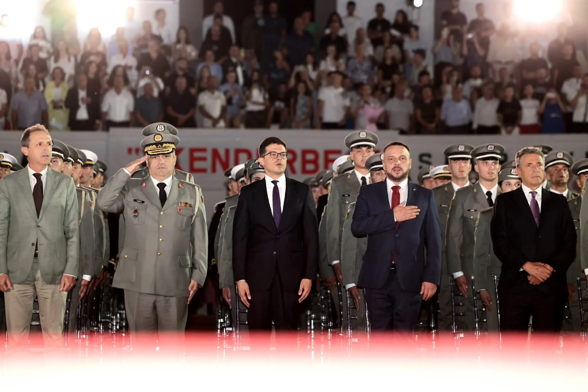 Pesë kadetë nga Kosova diplomojnë në Akademinë e Forcave të Armatosura të Shqipërisë