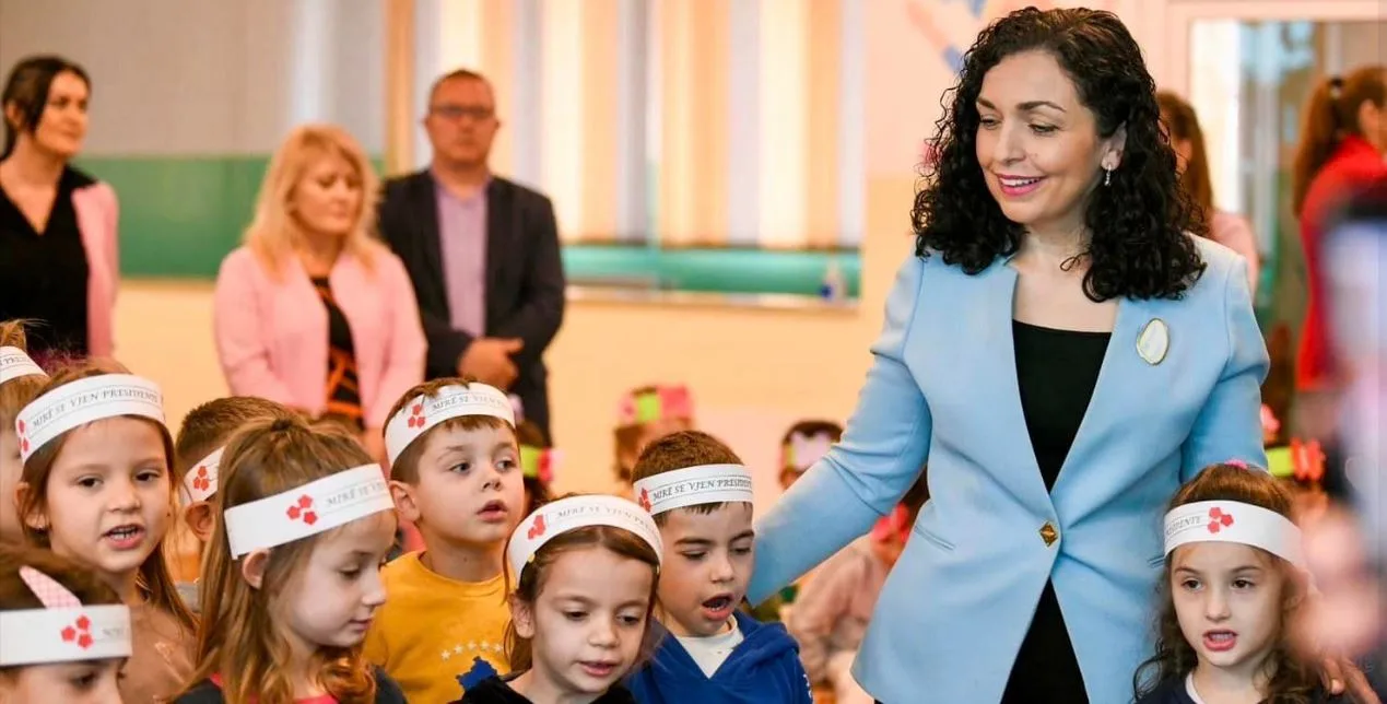 Osmani për fillimin e vitit shkollor: Qoftë i mbushur me dije e suksese