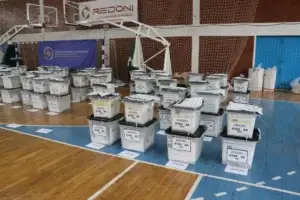 Përfundon numërimi i votave në Prizren e Gjilan