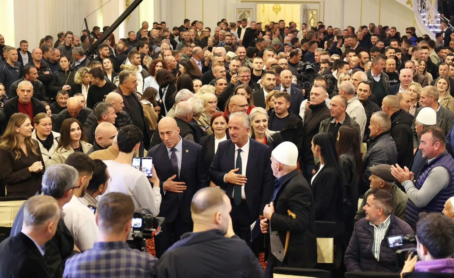 AAK-ja me tubim në Suharekë, Haradinaj përshëndet përkushtimin e Bali Muharremajt