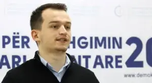 Cakolli thotë se konstituimi i Kuvendit po zvarritet për interesa elektorale, synohen zgjedhjet në janar
