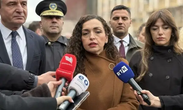 Osmani dhe Kurti përkujtojnë veprën e Zahir Pajazitit dhe shokëve të tij