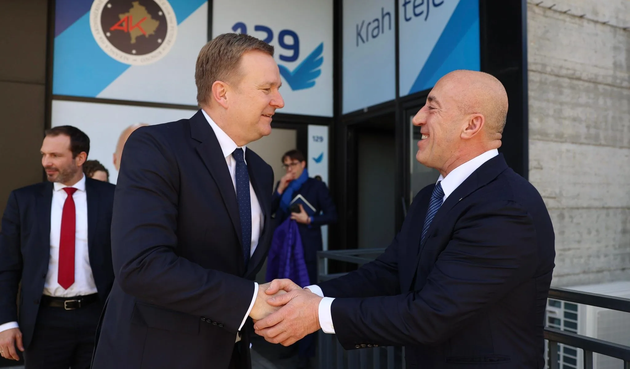 Haradinaj takohet me Sorensen: Po angazhohemi për rikthimin e vendit në rrugën e integrimit euro-atlantik