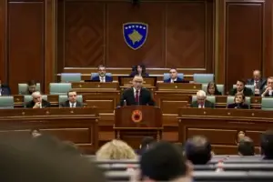 Hamza: Liria jonë ka emra, mbi sakrifica qëndron Republika jonë sovrane – Gëzuar Ditën e Pavarësisë!