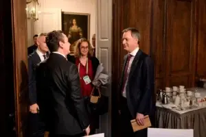 Kurti takon administratorin e UNDP-së, flasin për progresin demokratik dhe zhvillim ekonomik të Kosovës