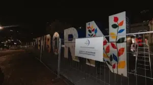 “Burgoset” NEWBORN-i, monumentit të pavarësisë i vendosen rrethojat e burgut të Gjykatës Speciale