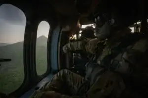 Koloneli Wojcik: Tërheqja e papritur e trupave amerikane do të shkaktonte pasiguri në Kosovë