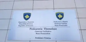 Arrestohen katër punëtorë-instruktorë të një poligoni në Prizren për falsifikim dokumentesh