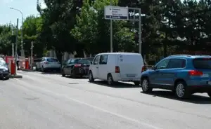 Nga 50 centë në 1 euro, shtrenjtohet hyrja për qytetarët me vetura në QKUK