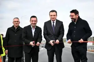 Përurohet segmenti i rrugës nacionale N2 Prishtinë-Mitrovicë, investim 25 milionë euro