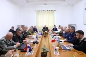 Cikaqi mban ligjeratë mbi sigurinë bashkëpunuese dhe rastin e Kosovës në Tiranë