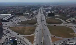 Policia bllokon rrugën nga Prishtina Mall – deri në Veternik dhe anasjelltas, shkak gara e vrapimit