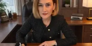 Kusari-Lila nënshkruan vendim për caktimin e çmimeve të naftës