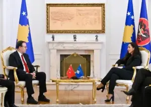 Osmani e ambasadori turk flasin për ushtrinë e futbollin