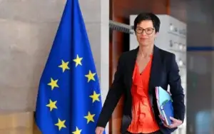 Marta Kos akuzohet për bashkëpunim me UDBA-n