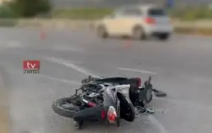 Aksident edhe në Sallagrazhdë të Suharekës, lëndohet rëndë motoçiklisti, fatmirësisht ndodhet jashtë rrezikut për jetë