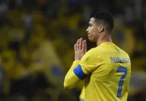 Shpërthimi i luftës, Ronaldo largohet nga Arabia Saudite
