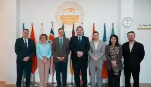 Ambasadori i Hungarisë viziton Universitetin e Prizrenit