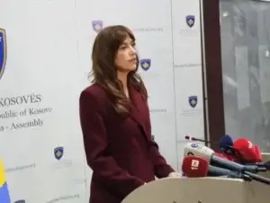 Haxhiu për “ofertën” e PDK-së për president: Nuk kërkohen votat pa e ditur emrin e të propozuarit