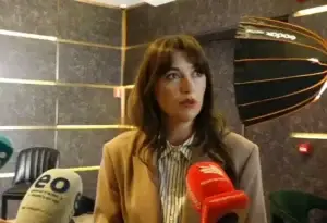 Haxhiu: E kemi pranuar agjendën legjislative nga Qeveria, s’po mund ta trajtojmë shkaku masës nga Kushtetuesja