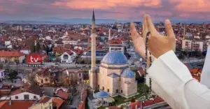 Dita e parë e festës së Fitër Bajramit, Bashkësia Islame publikon orarin dhe ceremoninë qendrore në Prishtinë