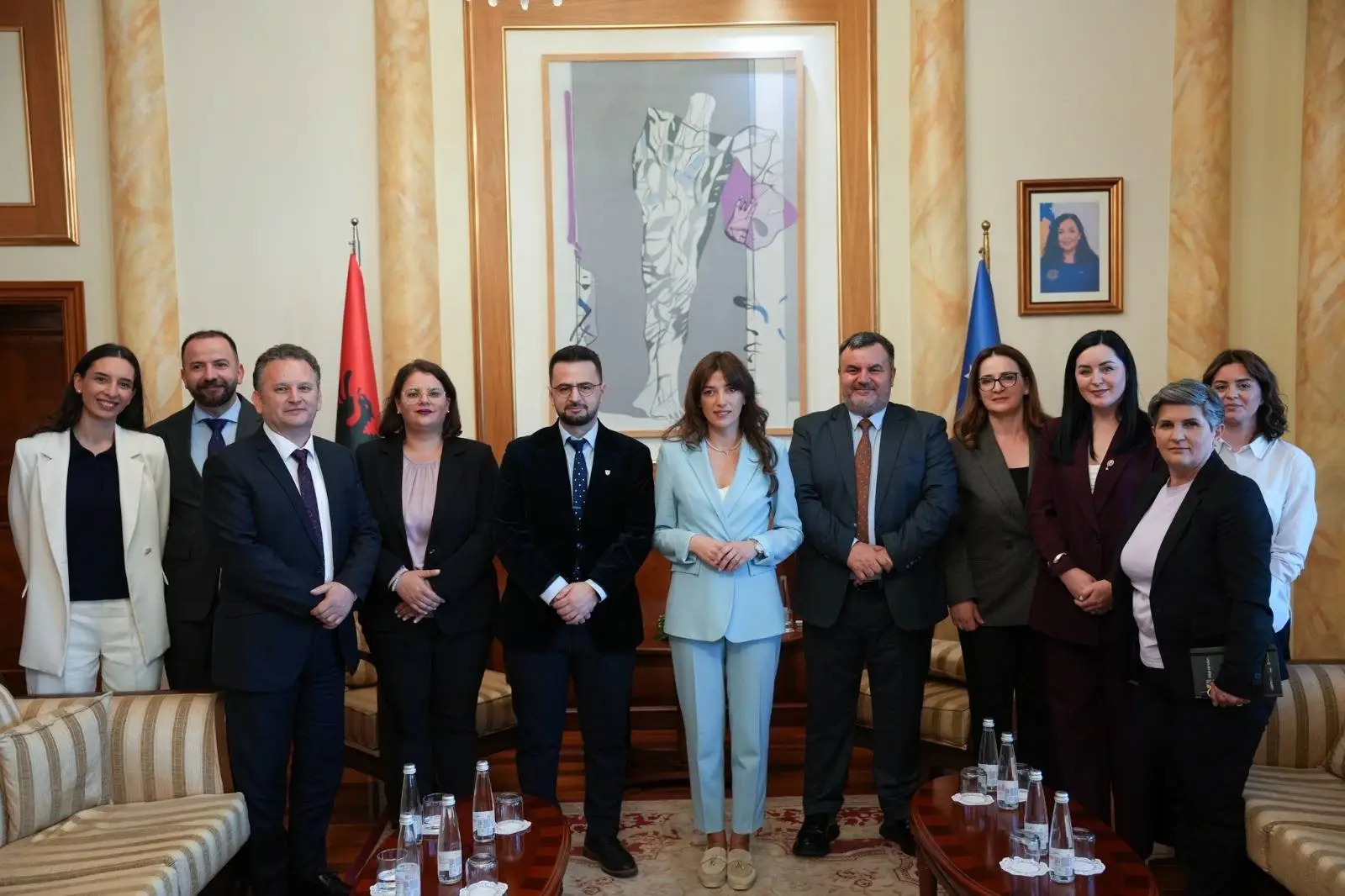 Haxhiu priti në takim Avokatin e Popullit të Shqipërisë dhe Kosovës