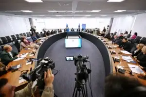 Kurti: Të mbijetuarit e dhunës seksuale meritojnë drejtësi dhe dinjitet – 1925 raste të njohura deri më tani