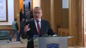 PDK refuzon ofertën e Kurtit, Hamza: Manovër politik e VV-së