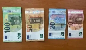 15-vjeçari në Shtime gjen 180 euro në rrugë dhe i dorëzon në Polici