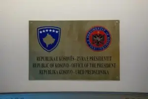 LVV propozon Feride Rushitin dhe Hatixhe Hoxhën kandidate për presidente