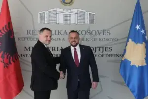 Nufi: S’ka ndryshim në planet e KFOR-it për Kosovën