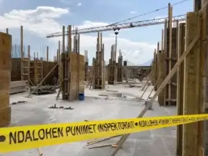 Brenda dy ditëve në 27 raste ndalohen punimet në objekte ndërtimi