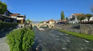 Sot mot me diell e vranësira, pasdite priten edhe riga shiu