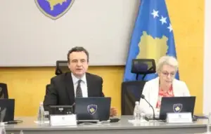 Kurti: Shkuarja në zgjedhje s’është opsion, duhet vullnet për zgjidhje e vendime jo të lehta