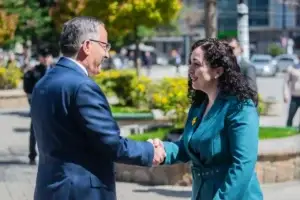 Hamza i shkruan presidentes Osmani: Emëroni pa vonesë anëtarin e dytë të PDK-së në KQZ, mosveprimi është shkelje kushtetuese