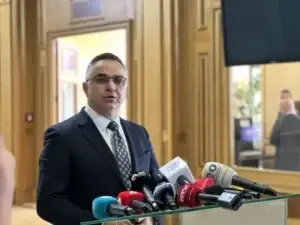 Tahiri: Nuk kemi ftesë për seancë për presidentin