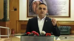 ​Tahiri: Takimet e Kurtit për presidentin, lojë e hedhjes së fajit