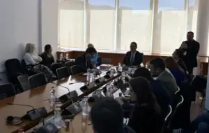 Miratohet projektligji për shërbimet e pagesave, Murati thotë se do të ulet kostoja