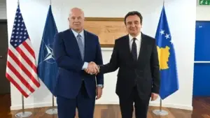 Pas takimit me ambasadorin Whitaker, Kurti kërkon përshpejtimin e anëtarësimit në NATO