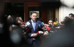 Abdixhiku: Një parti s’mund t’i ketë tri pozitat kryesore – zgjedhjet janë të pashmangshme nëse s’ka marrëveshje