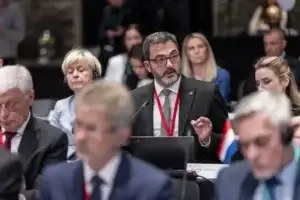 Gola merr pjesë në Konferencën e Kryetarëve të Parlamenteve të BE-së në Kopenhagë: Për Kosovën rezilienca demokratike është e lidhur me rrugën e saj evropiane