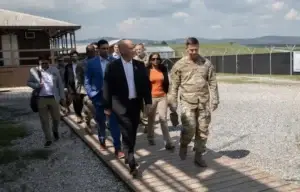 Delegacioni i kongresistëve amerikanë arrin në Kosovë,pritet nga Prattipati