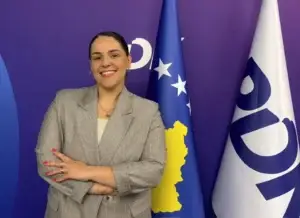 Jona Hoxhaj kandidate për deputete nga dega e PDK-së në Prizren