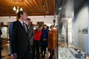 Kurti viziton Kalanë e Prizrenit, njofton për investime afër 450 mijë euro