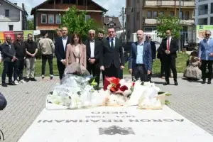 Shënohet 28 vjetori i rënies së heroit Agron Rrahmani, Haxhiu: Nga Besiana e deri në Prishtinë u dallua për veprimtari atdhetare