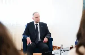 Ambasadori Hamilton: Rusia po përdor dezinformimin për destabilizim në Ballkan
