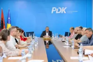 Mblidhet kryesia e PDK-së, nisin përgatitjet për procesin e brendshëm zgjedhor