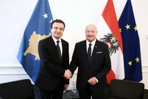 Kurti zhvilloi takim bilateral me kancelarin e Austrisë, folën pë rrugën evropiane të Kosovës