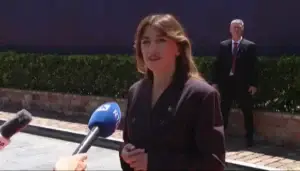 Haxhiu kërkon pyetësorin dhe statusin e vendit kandidat për BE